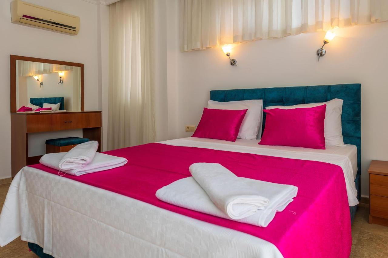 Villa Yasam Park - Luxury 8 Person - Fethiye Calis Beach 90Mt Exterior foto